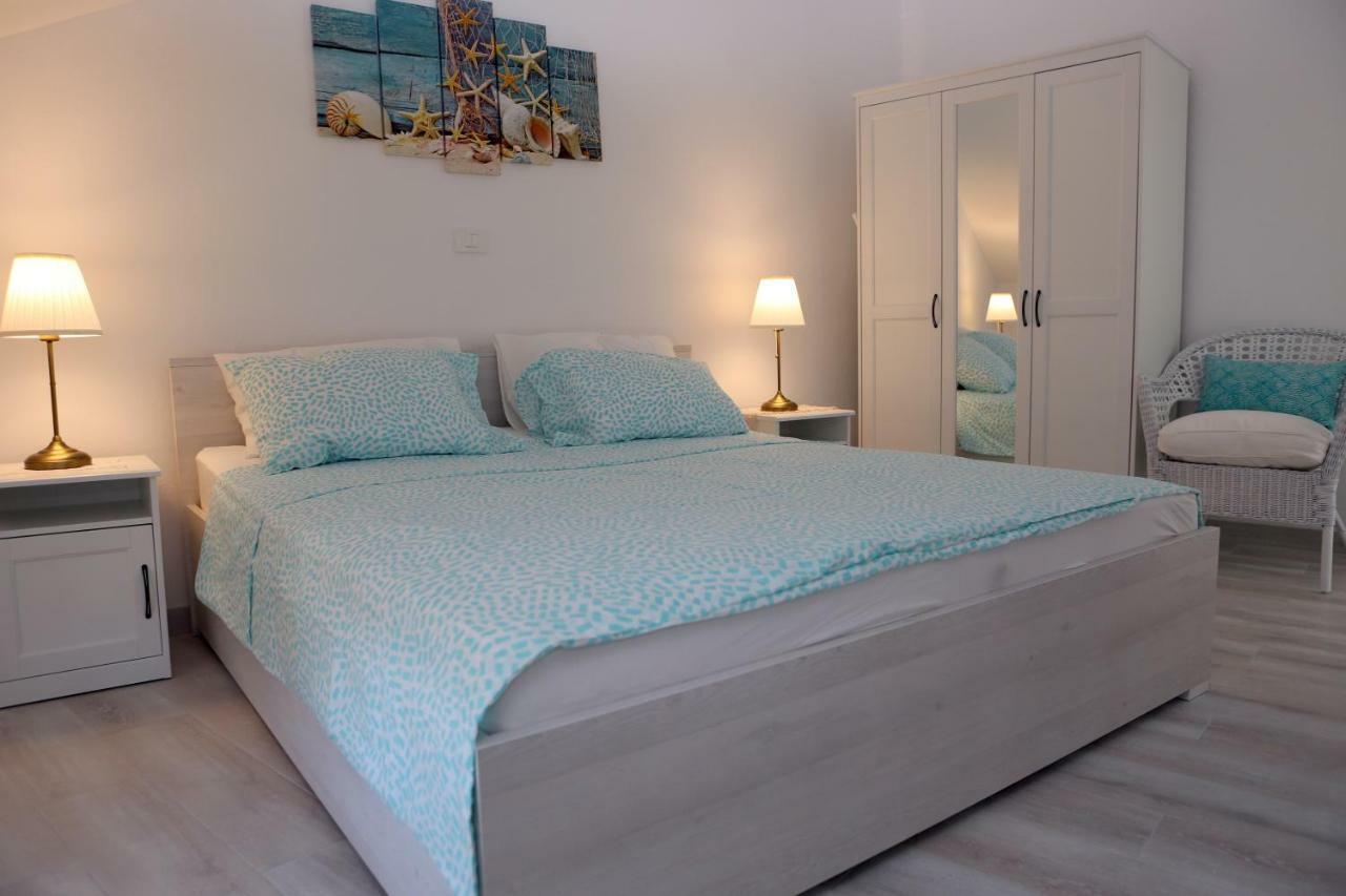 Sweet Suite With Free Private Parking Пула Екстериор снимка