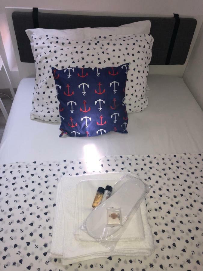 Sweet Suite With Free Private Parking Пула Екстериор снимка
